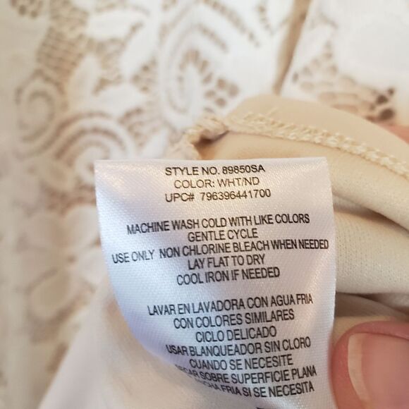 TIANA B. Lace Short-sleeve Sheath Dress Medium - Picture 8 of 9